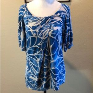 ANNE KLEIN TOP SIZE LG RUCHED FRONT AND SLEEVES